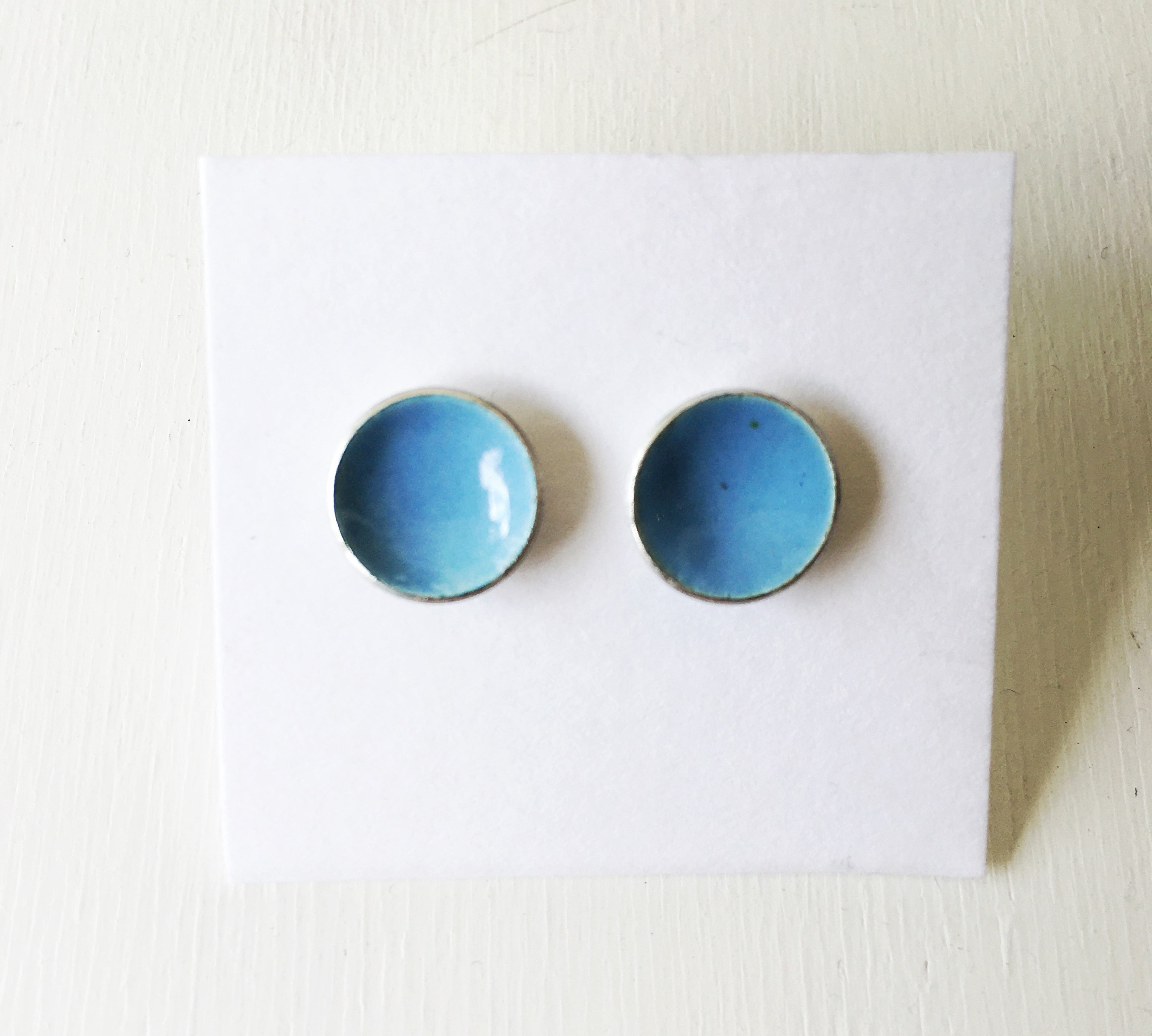 Chroma Studs