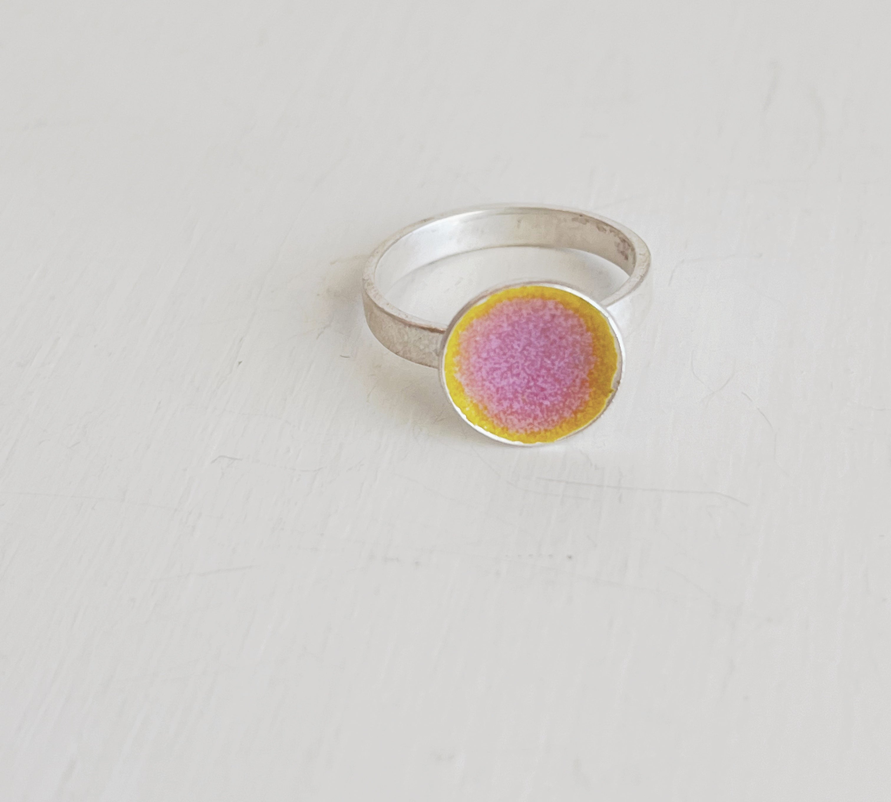 Chroma Rings